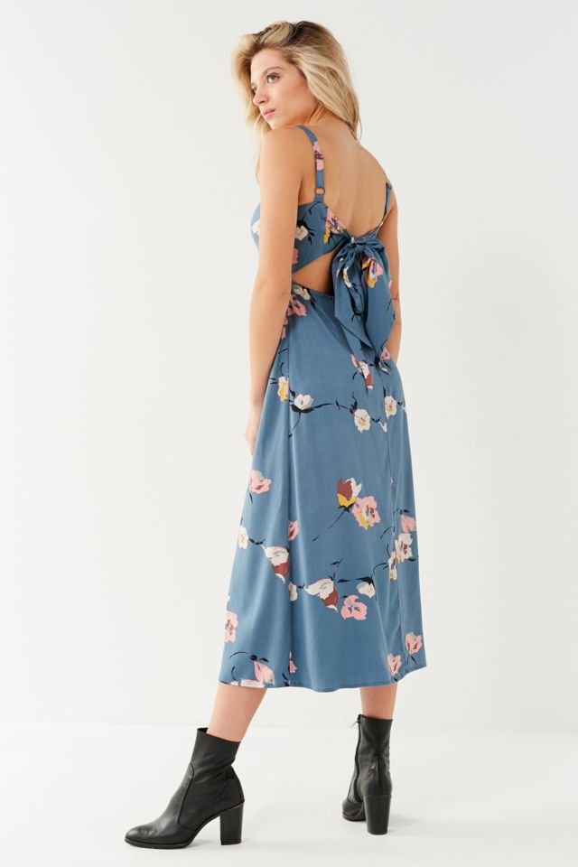 UO Layla Straight-Neck Tie-Back Midi Dress | Urban Outfitters UK