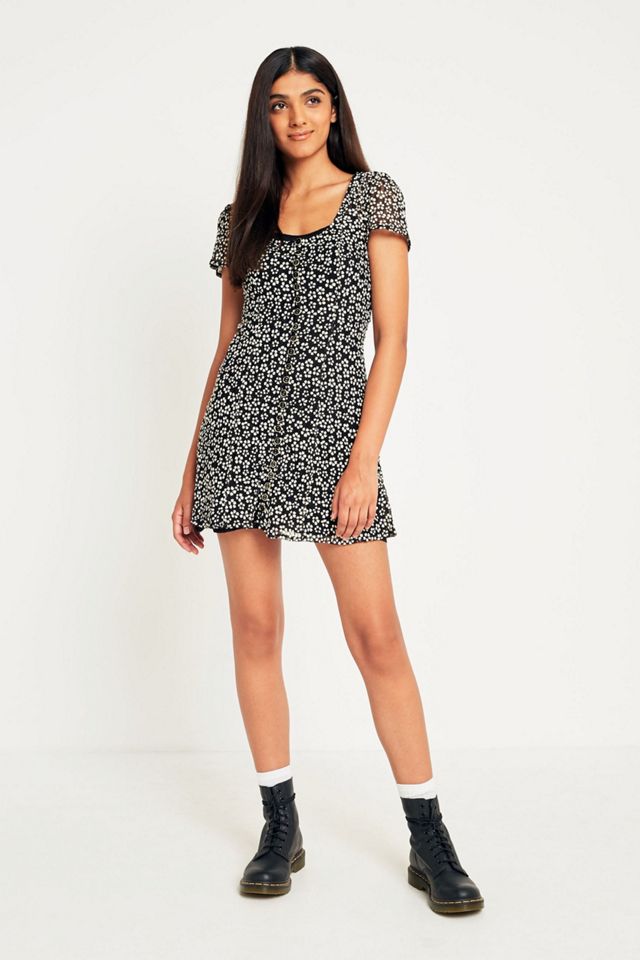 Pins & Needles Mindy Floral Button-Through Mini Vestido #1