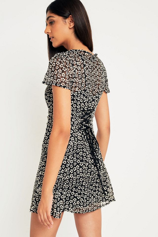 Pins & Needles Mindy Floral Button-Through Mini Vestido #2