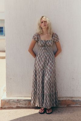 Plain Dresses | Basic & Simple Dresses