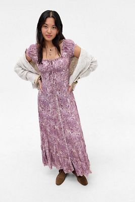 Holiday + Vacation Dresses | Urban Outfitters UK