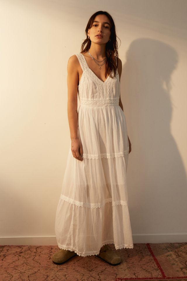 Urban outfitters deals white midi dress