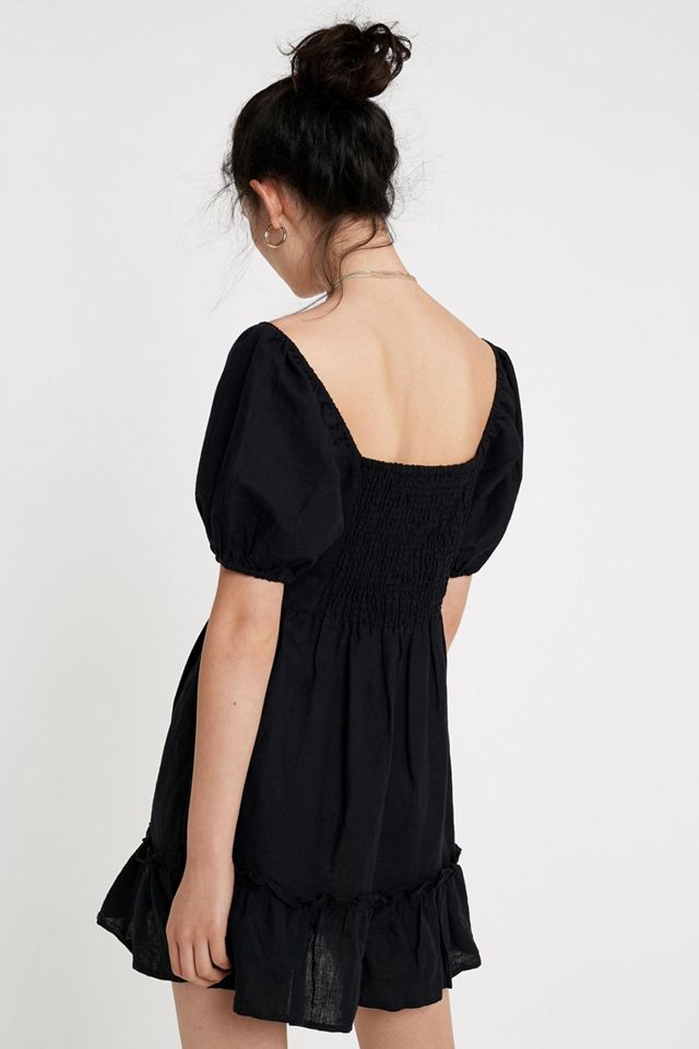 Urban Outfitters – Midikleid „Lucy“ in Schwarz mit Puffärmeln #3