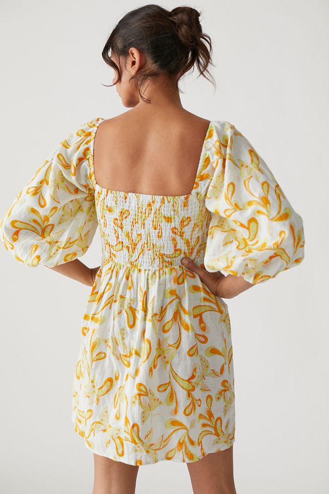 Robe jaune UO Sofia à manches bouffantes #1