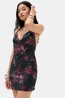 Robe bustier plongeante scintillante en taille: XS - Silence + Noise - Modalova