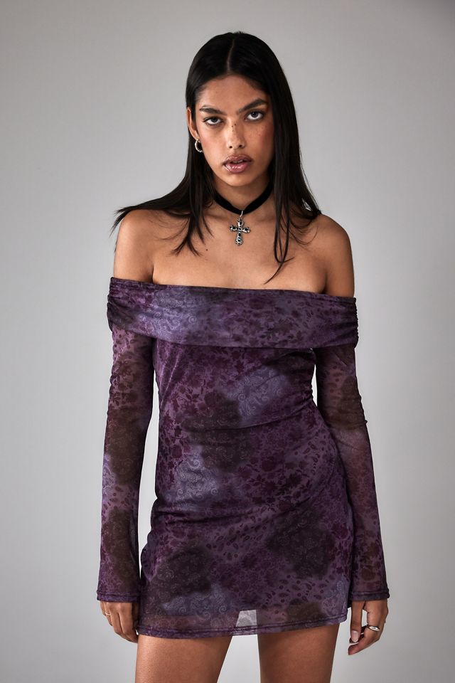 UO Isla Purple Paisley Off-The-Shoulder Mini Dress  #3
