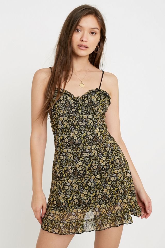 UO Aurelie Yellow Ditsy Floral Mesh Mini Dress | Urban Outfitters UK