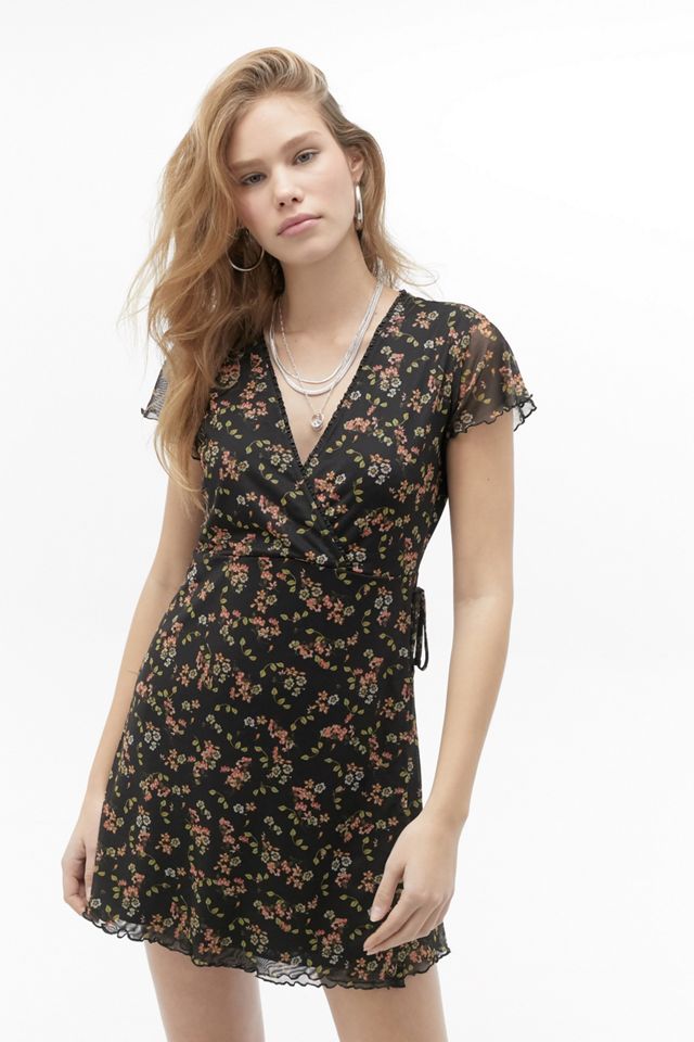 UO - Mini robe en voile  à imprimé floral Bonnie #1