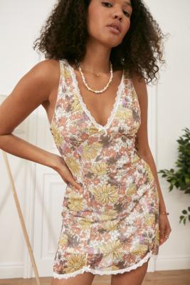 urban outfitters 70s dress