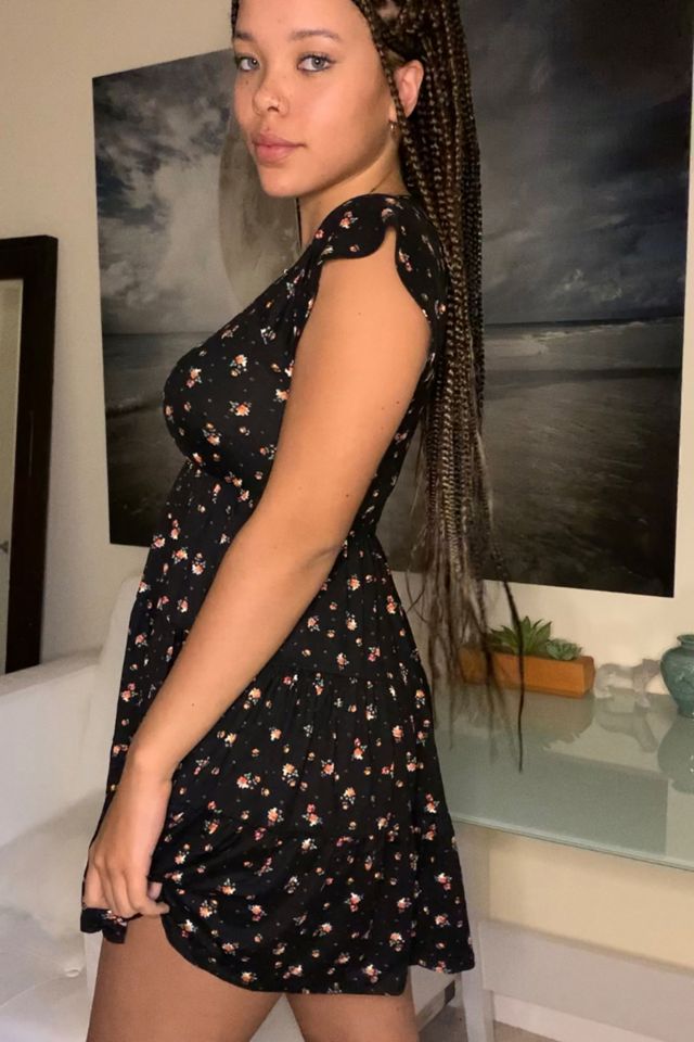 Urban outfitters black floral dress sales