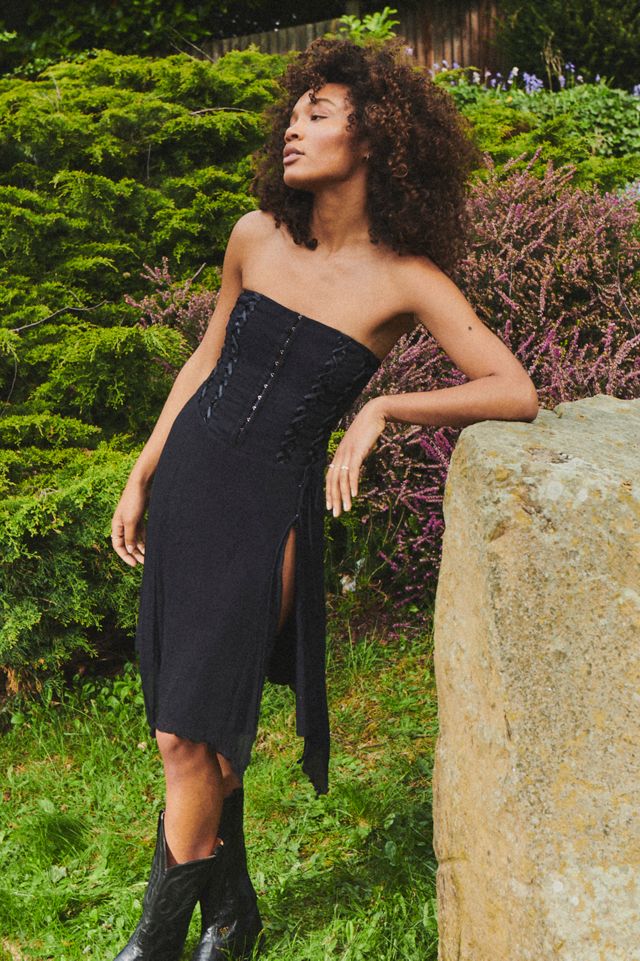 black and gold dress plus size Satin Scalloped-Bandeau Ruched Mini Dress in Black - 4