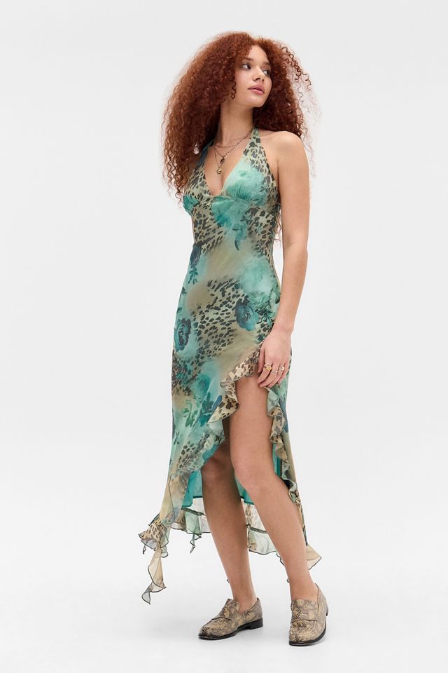 Kimchi Blue Dhalia Chiffon Halter Dress | Urban Outfitters UK