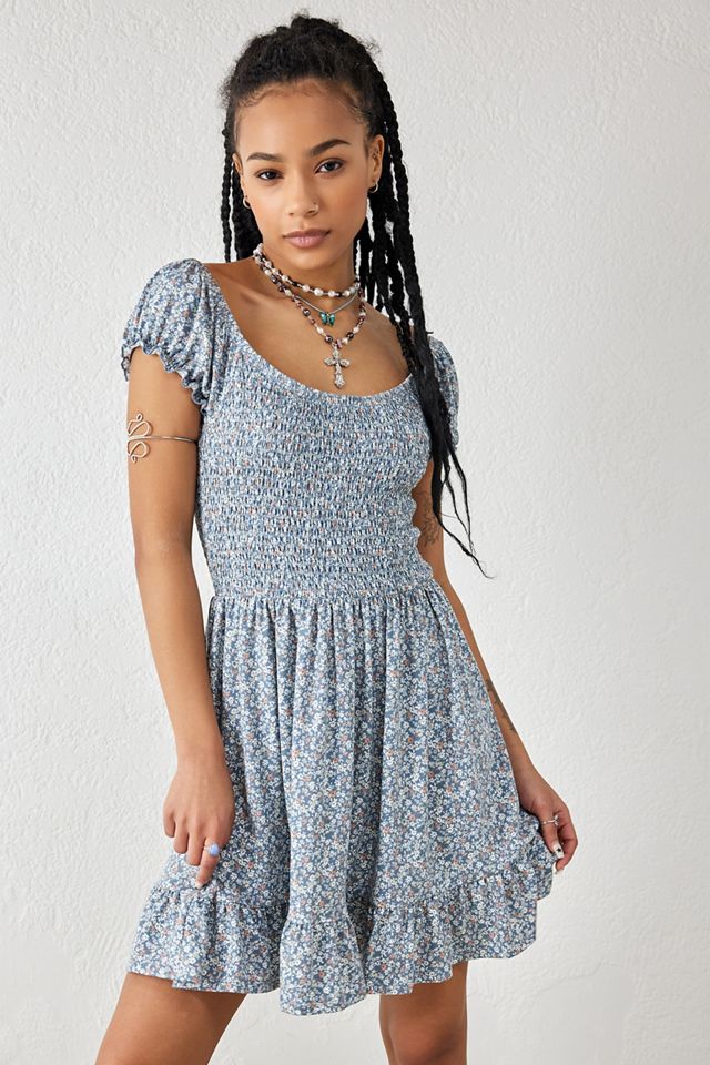 UO Tessie Blue Ditsy Floral Mini Dress | Urban Outfitters UK