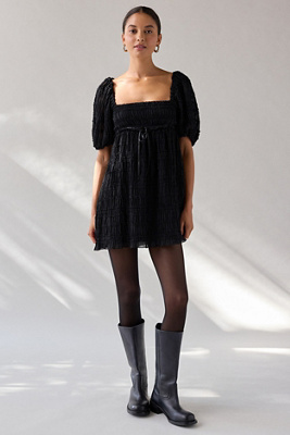 Robe courte Diamond Of The Season en taille: XS - Kimchi Blue - Modalova