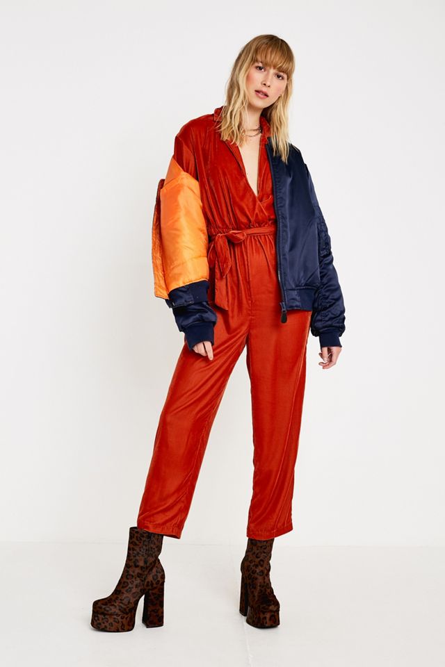 Urban Outfitters – Overall „Brynn“ aus Samt #2