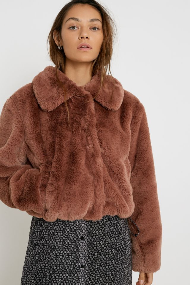 Urban outfitters 2024 fur jacket