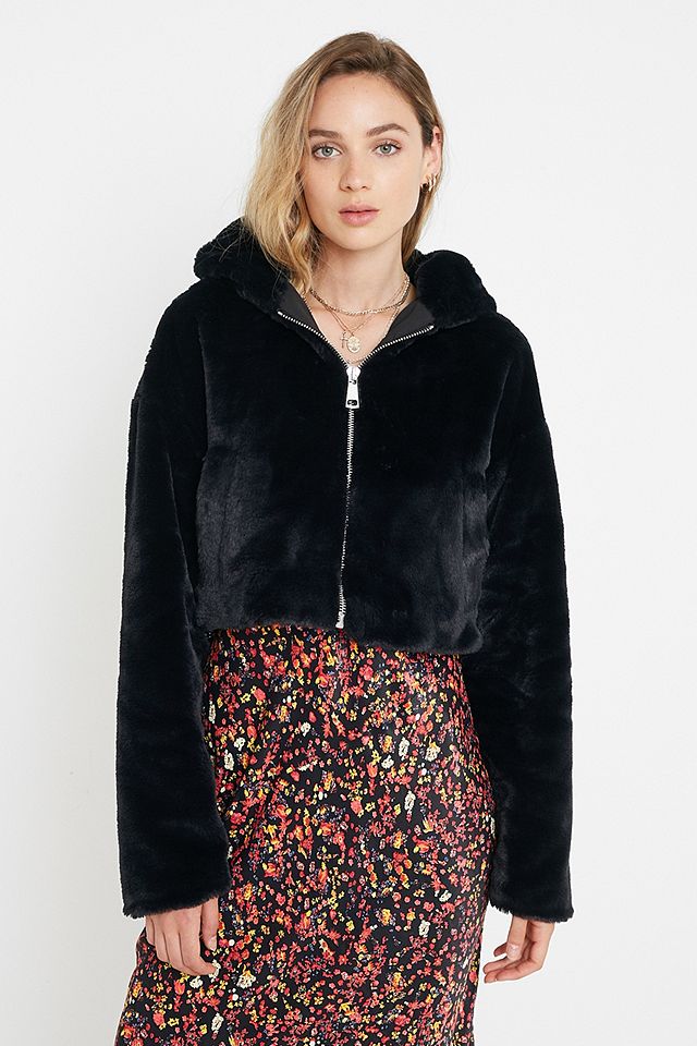 UO Hooded Faux Fur Crop Jacket | Urban Outfitters UK