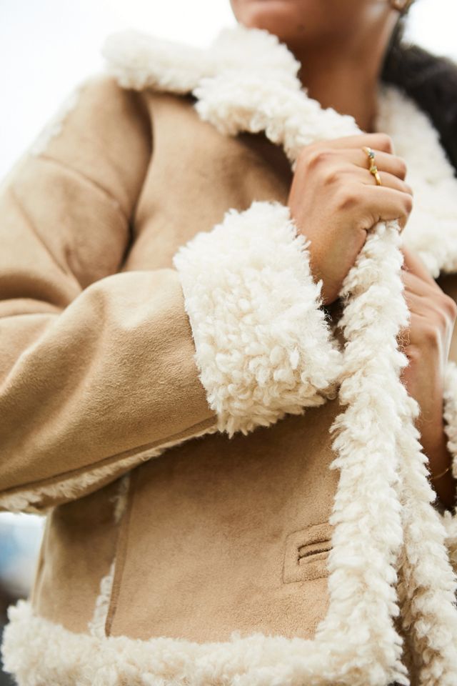 UO Faux Shearling Beige Cropped Jacket #1