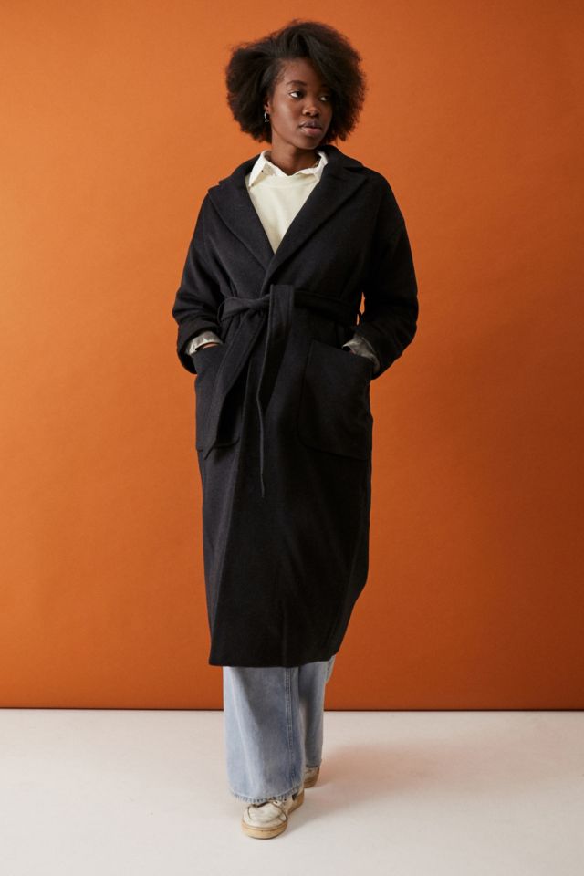 Long belt outlet coat