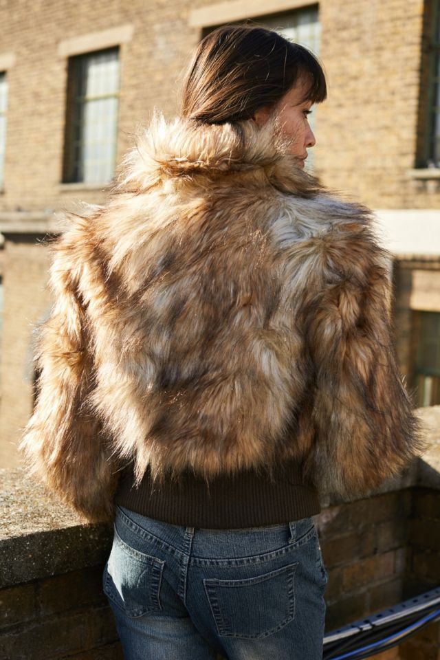 Urban outfitters outlet fluffy coat