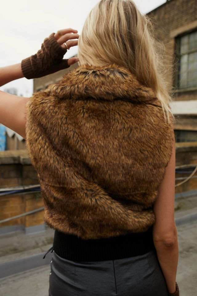 UO - Gilet en fausse fourrure #2