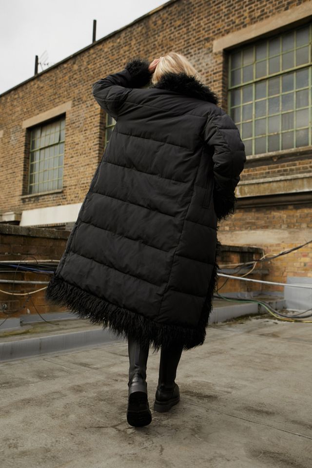 UO – Langer Mantel „Sasha‟ mit Kunstfellbesatz #2