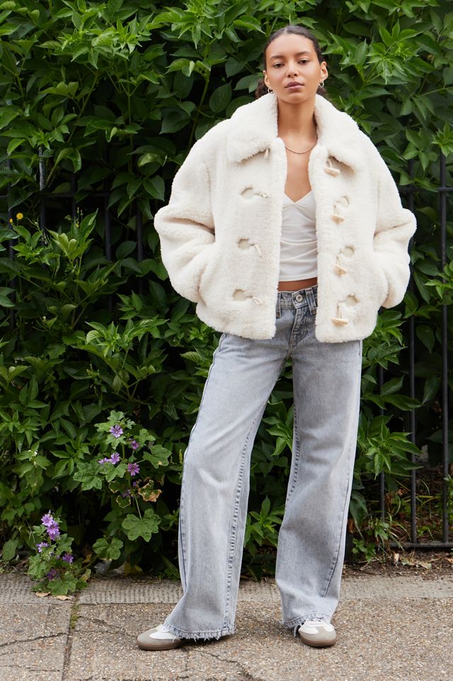 BDG Cappotto Borg con Bottoni #1