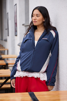 Iets frans. Veste à capuche Tyla en taille: TTP - iets frans... - Modalova