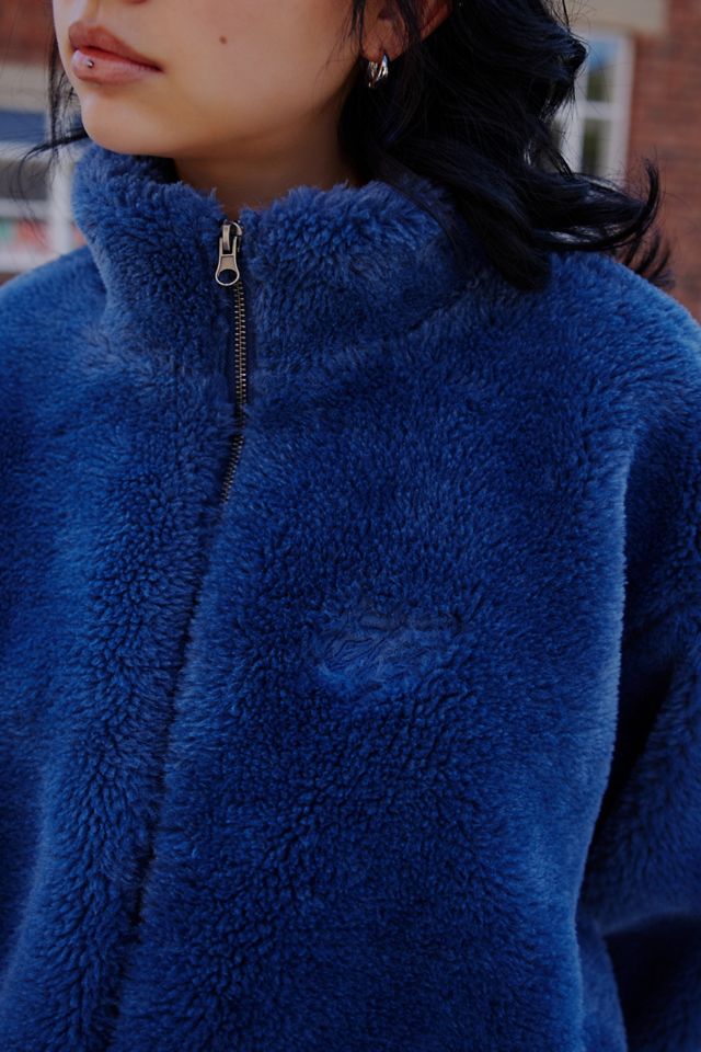 iets frans... Bestickte Pelzbomberjacke #4