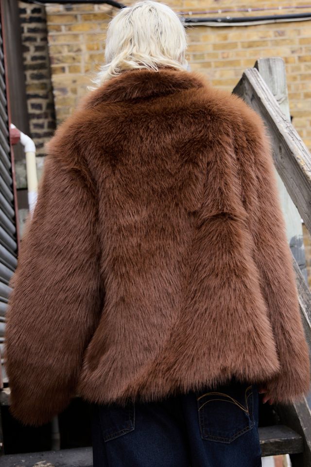 UO Mantel mit Kragen aus Kunstfell #3