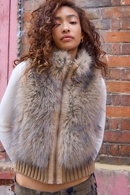 UO Faux Fur Gilet
