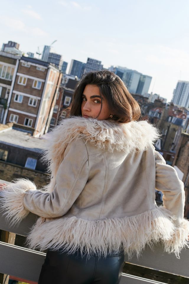 Urban outfitters hotsell fluffy coat