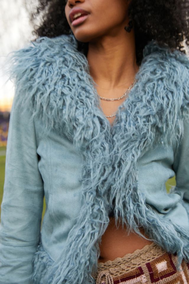 Urban outfitters 2025 blue fluffy jacket