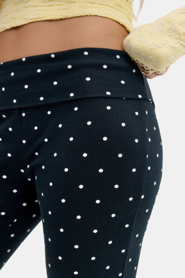 Pantaloni Capri a Zampa con Risvolto Out From Under #1