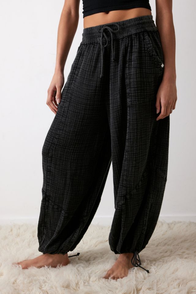 Out From Under Loungewear Hose „cabot Mit Utility Taschen Urban Outfitters De 0138