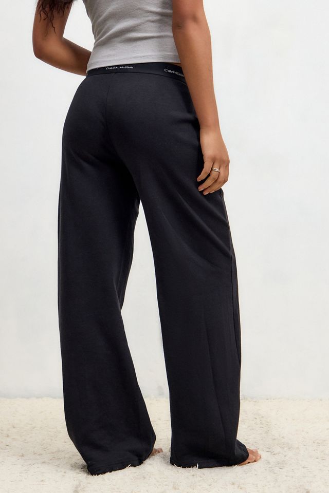 Pantalon Noir Évasé Calvin Klein #4