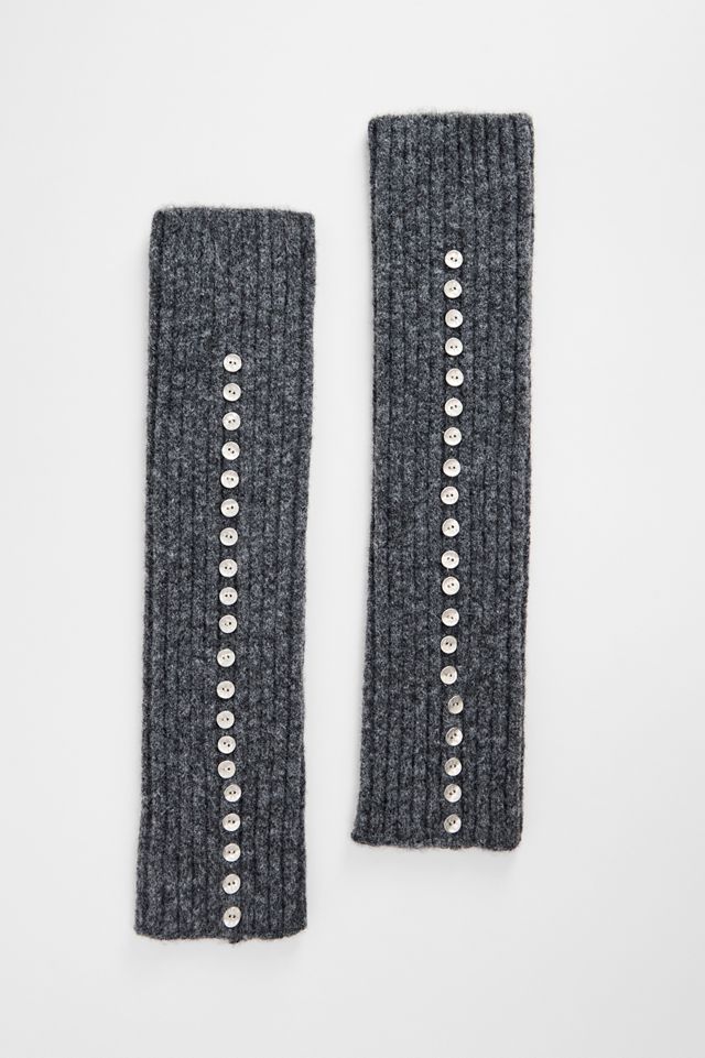 Out From Under Beinwärmer mit Knopfleiste #1