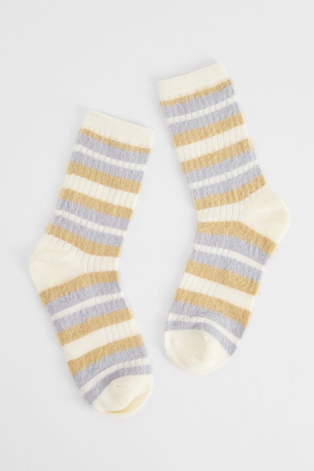 Out From Under Gestreifte Wimpern-Socken #1