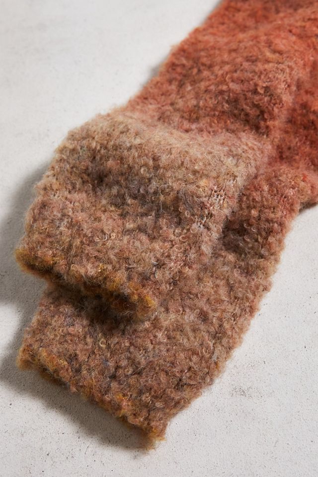 Out From Under Flauschige Ombre Beinwärmer #4