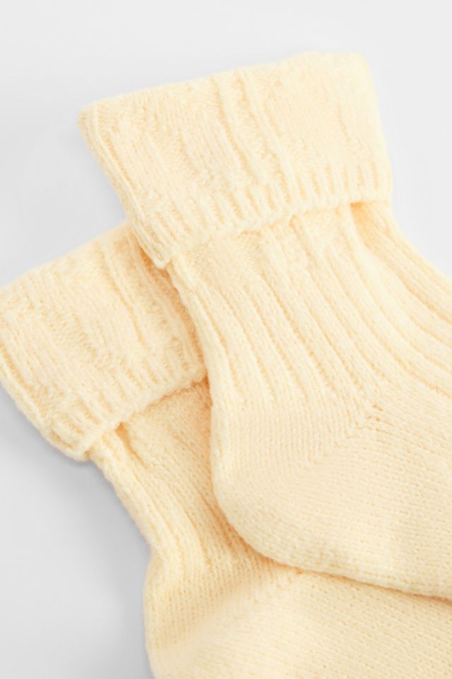 Out From Under Gemütliche Umschlagsocken #1