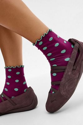 Out From Under Socken mit Punktmuster und Salatrand