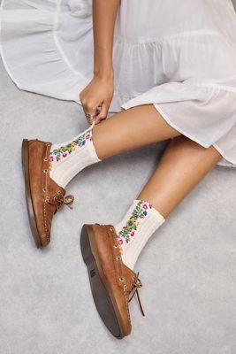 Out From Under Vertical Floral Socks