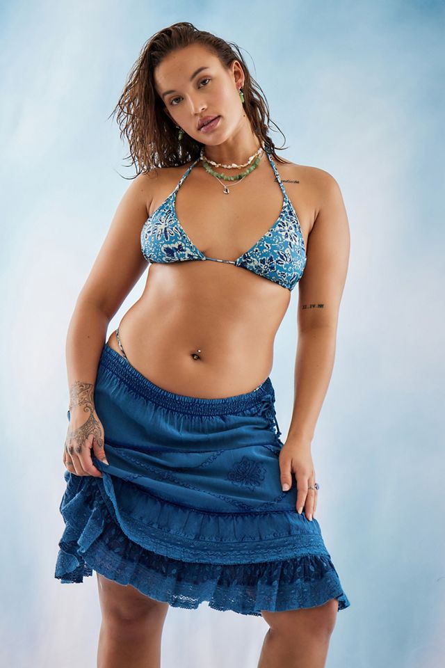 Haut de bikini triangle à imprimé floral bleu Out From Under #1