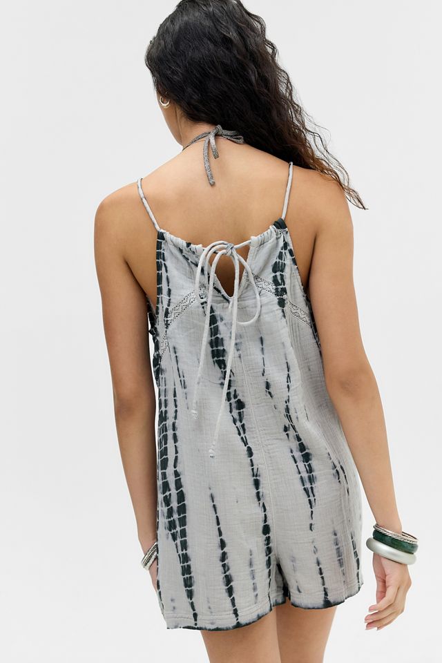 Top Camisero de Encaje Channing Kimchi Blue Ecote | Urban Outfitters ES