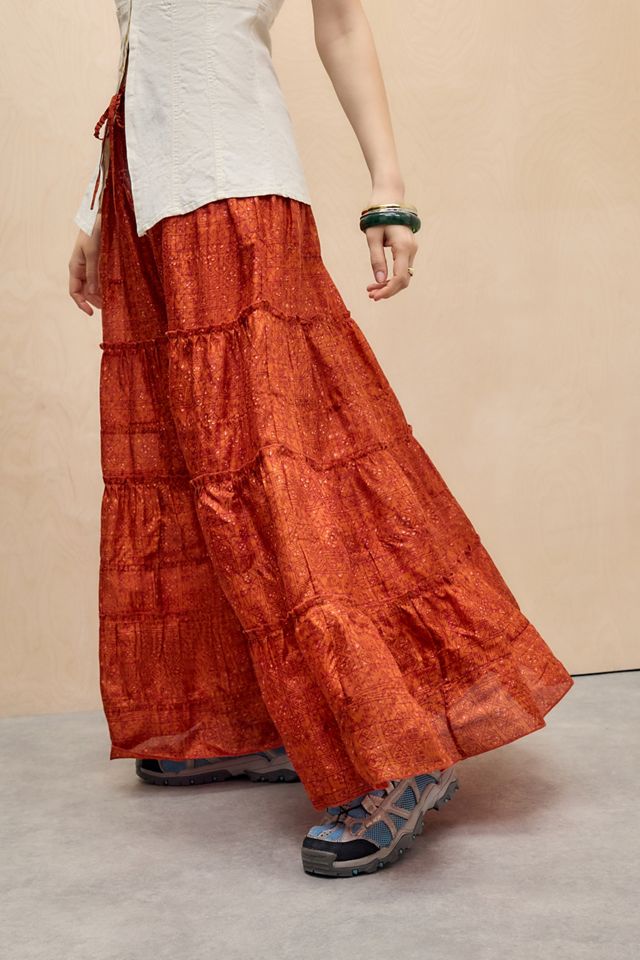 Falda Larga de Seda Patchwork Out From Under #1
