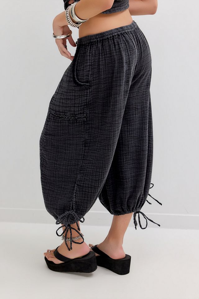 Out From Under Mila Ocean Air Capri Trousers #4