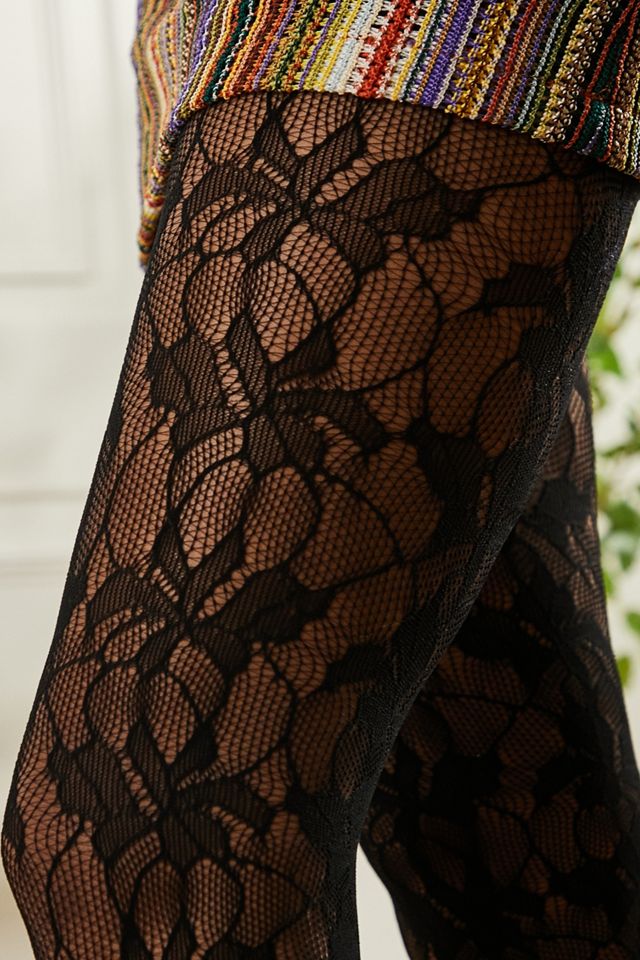 Collants à lacets et fleurs #2