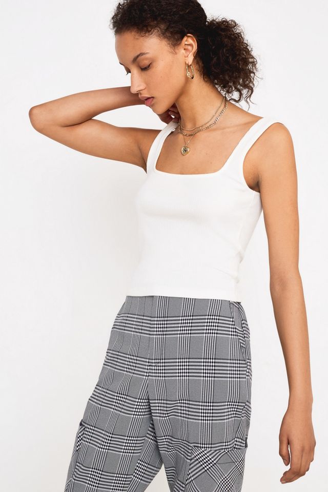 UO Square Neck Cream Vest 