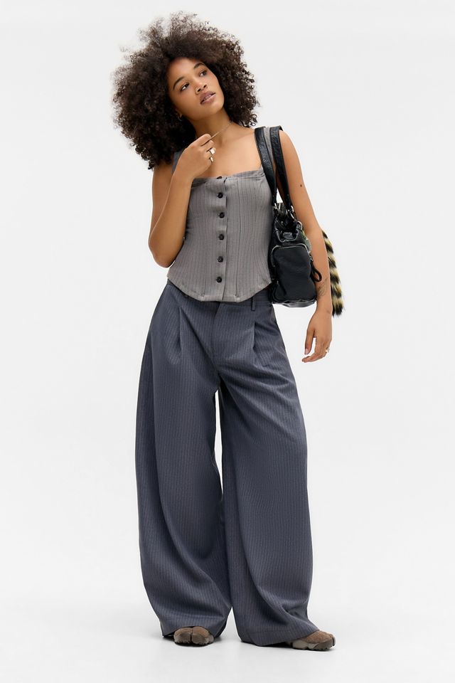 UO Scarlet Ponte Weste Top #1