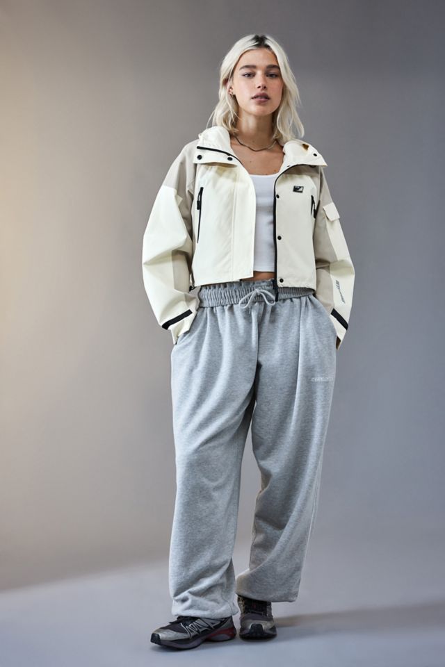 iets frans. Tech Panelled Cropped Jacket